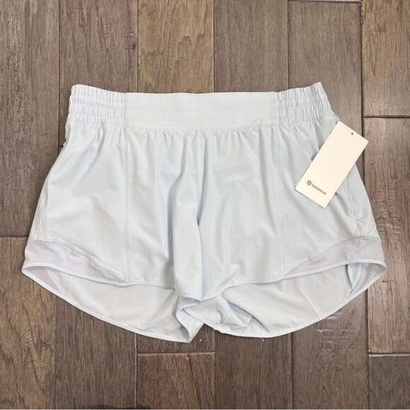 Lululemon NWT Hotty Hot High-Rise Lined Short 4" Starch Blue - Picture 1 of 7